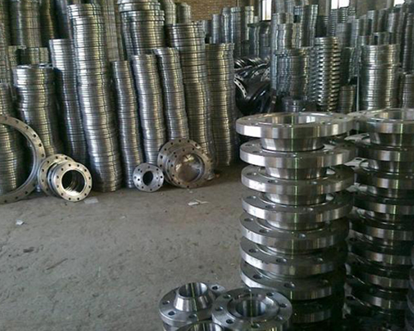 China Carbon Steel Welding Neck Flange manufacturers